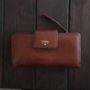 Fossil wallet